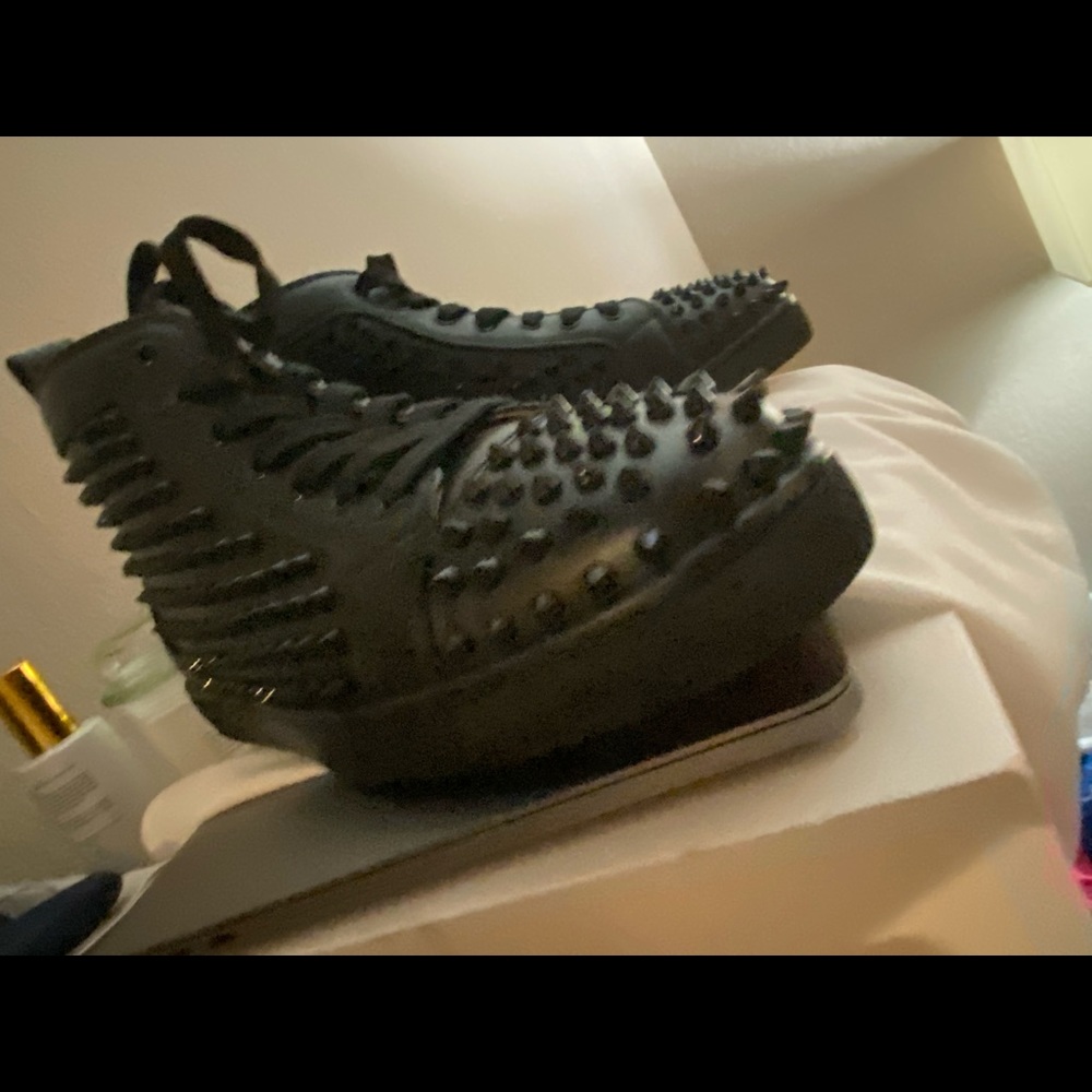 Never worn Men’s Christian Louboutin Sneakers - Picture 4 of 7